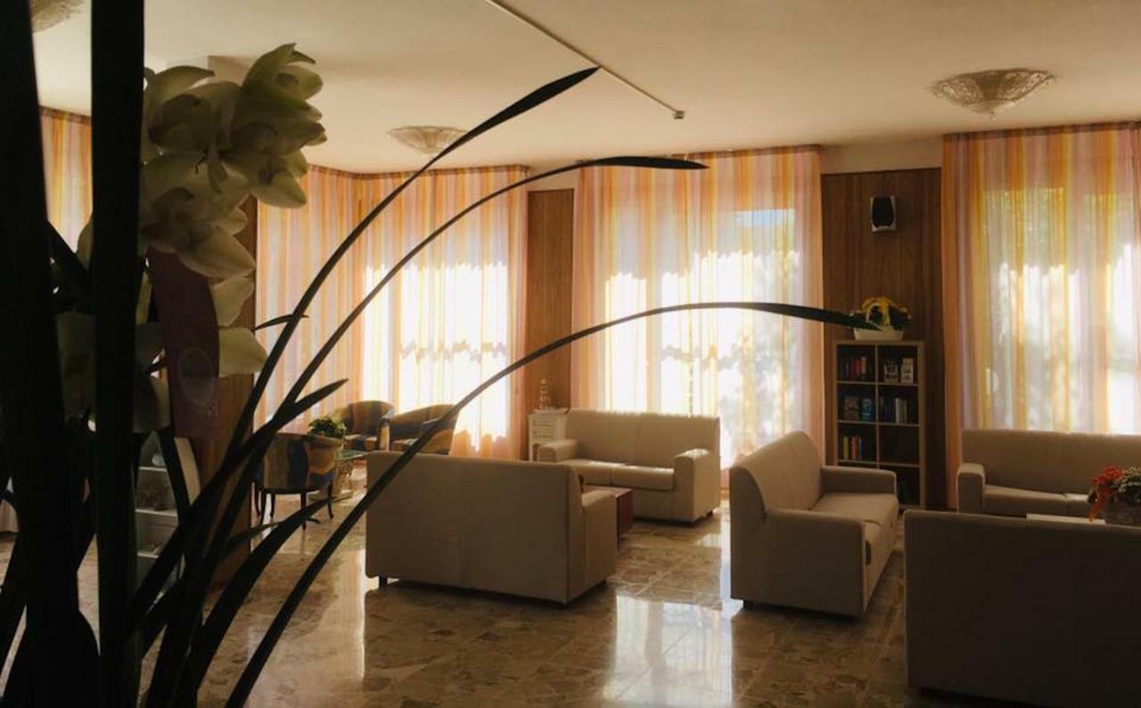 Hotel Rio Cesenatico Εξωτερικό φωτογραφία